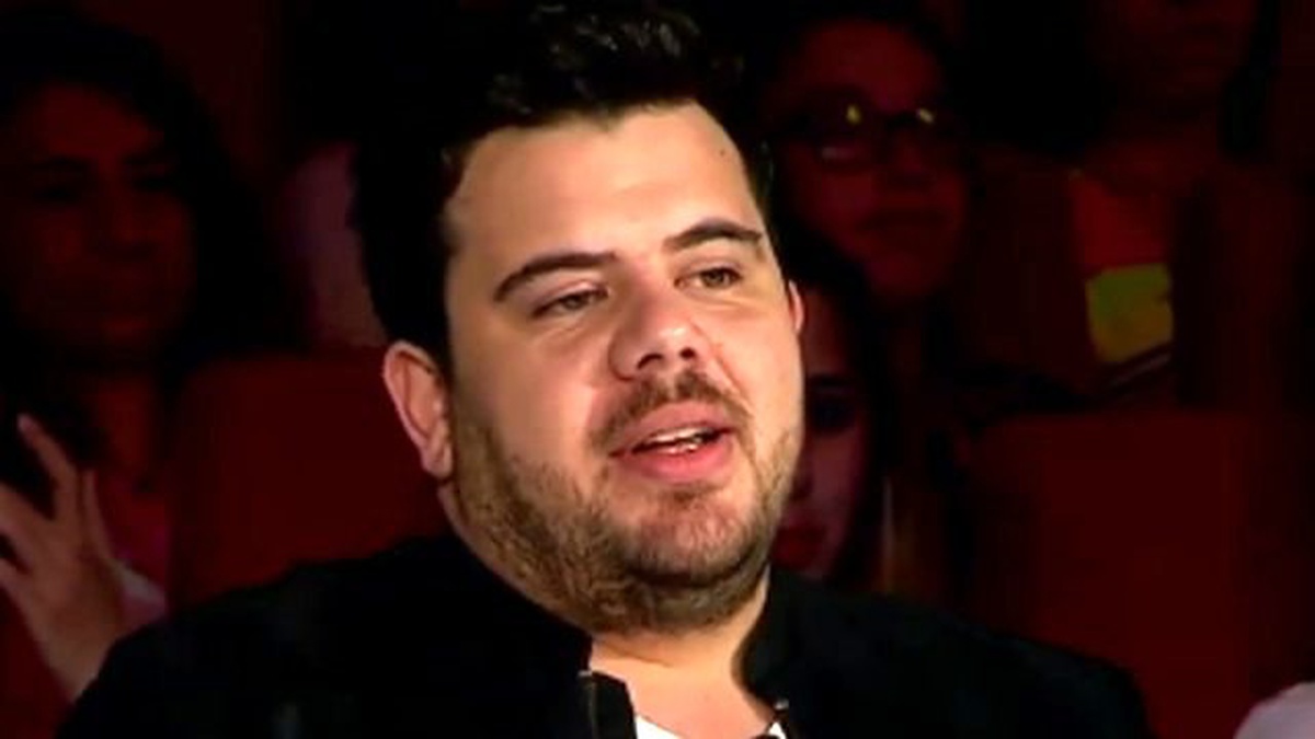Cash\'ten, Eser Yenenler\'e Protesto! Jüriyi Dinlemedi...