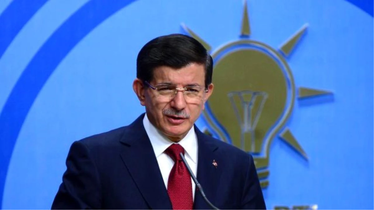 Davutoğlu\'dan Dershane Yorumu: Eğitim Politikalarını Siyasi İrade Belirler