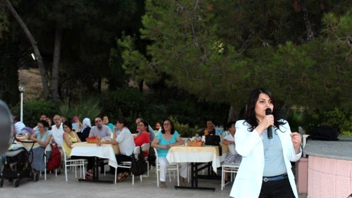 İl Sağlık Müdürlüğü Urla\'da Personeline İftar Verdi