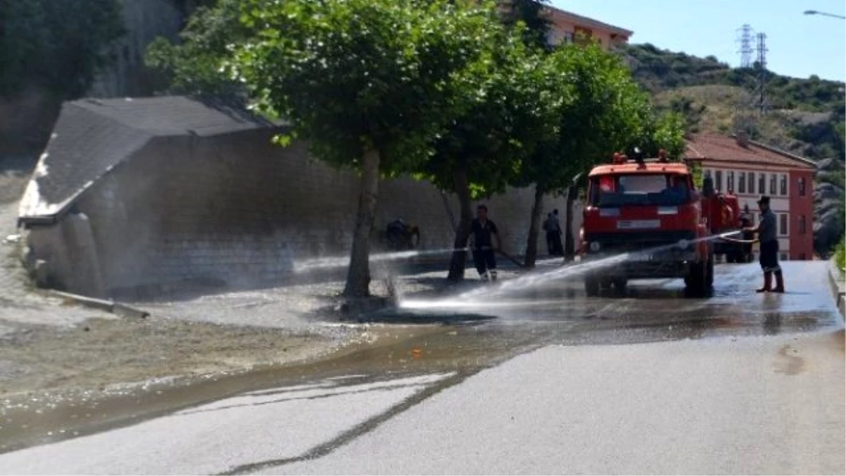 İskilip Belediyesi\'nden Bayram Temizliği