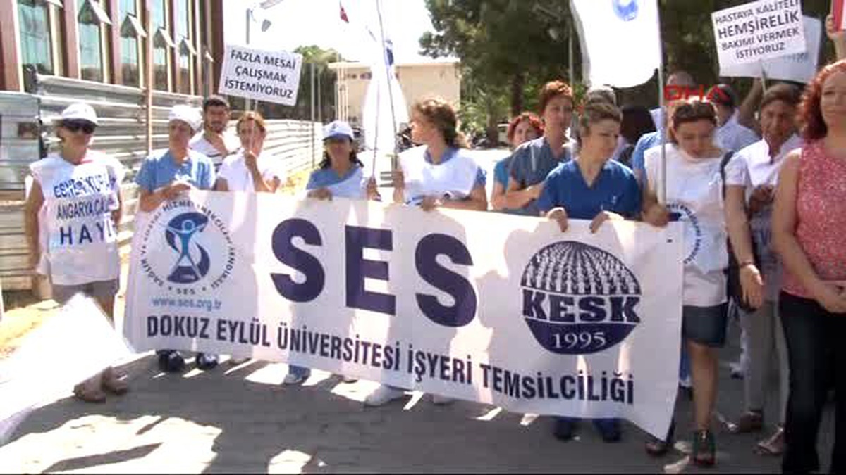 İzmir Dokuz Eylül\'de Sağlıkçılardan Personel Yetersizliğine Tepki