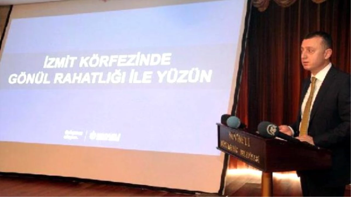 İzmit Körfezi\'ndeki Kırmızı Renkli Köpük İçin Farklı Açıklamalar