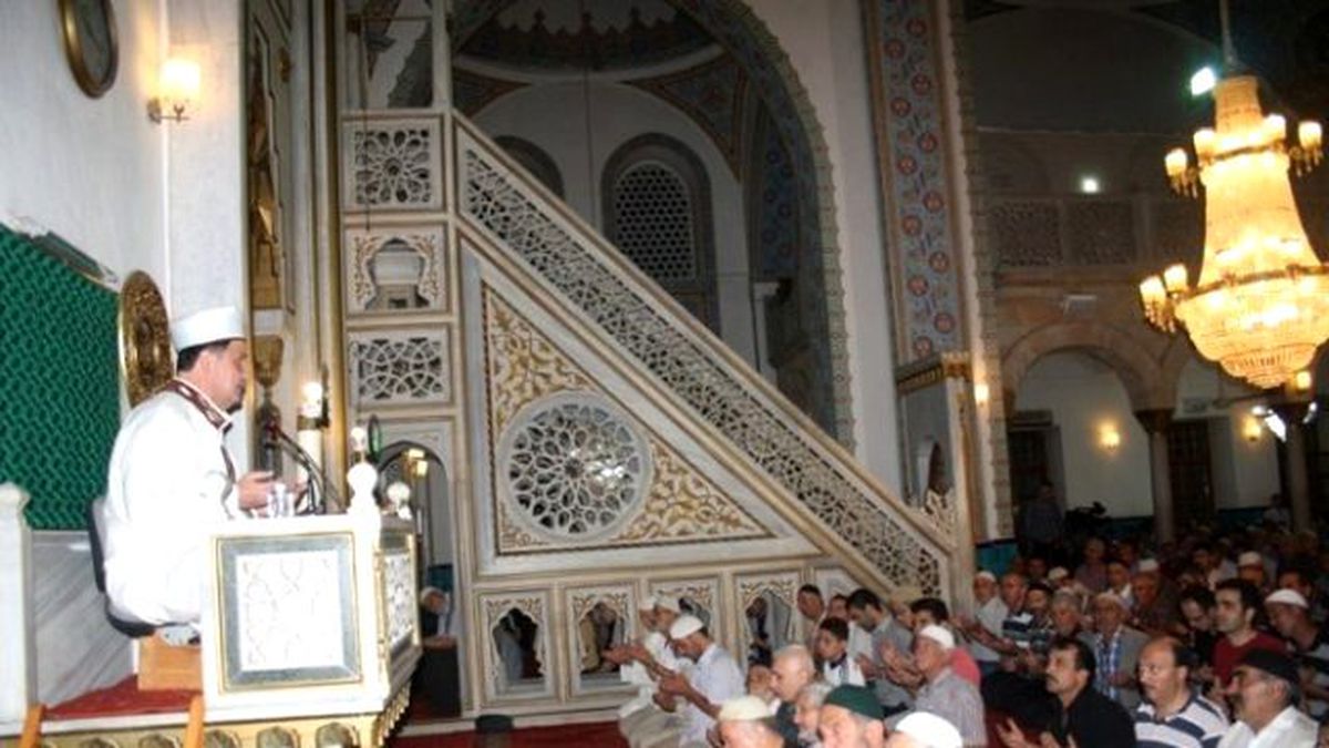 Kadir Gecesinde Camiler Doldu Taştı