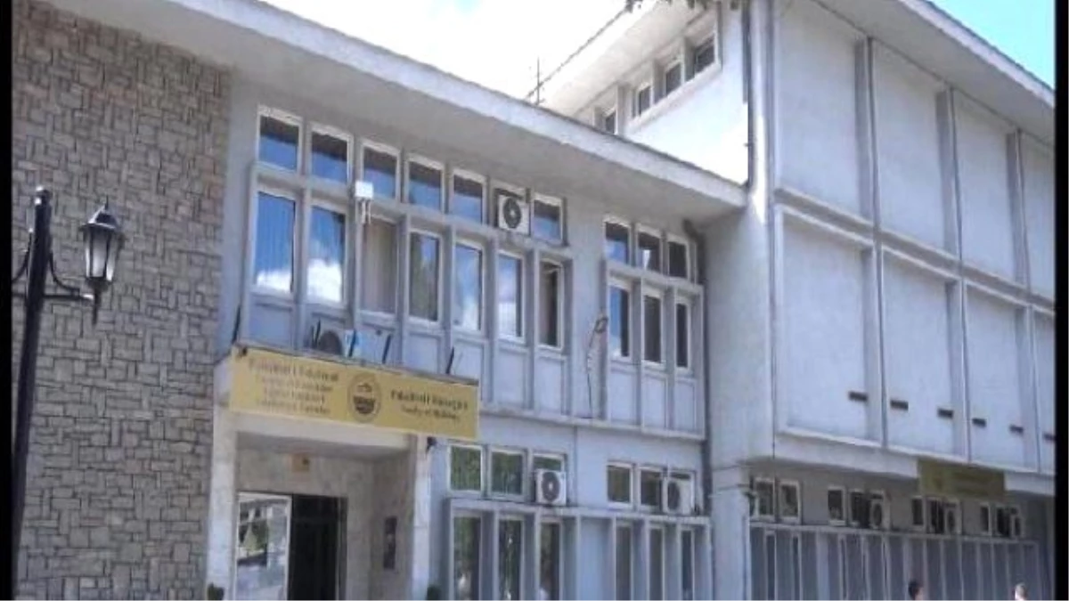 Kosova\'da Türkçe Eğitim Verecek Bilgi Teknolojileri ve İletişim Bölümü Fakültesi Açıldı