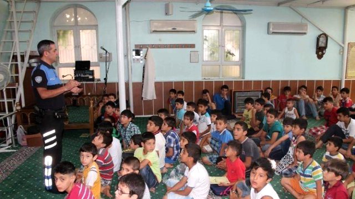 Kuran Kursu Öğrencilerine Boğulma Vakaları Anlatıldı