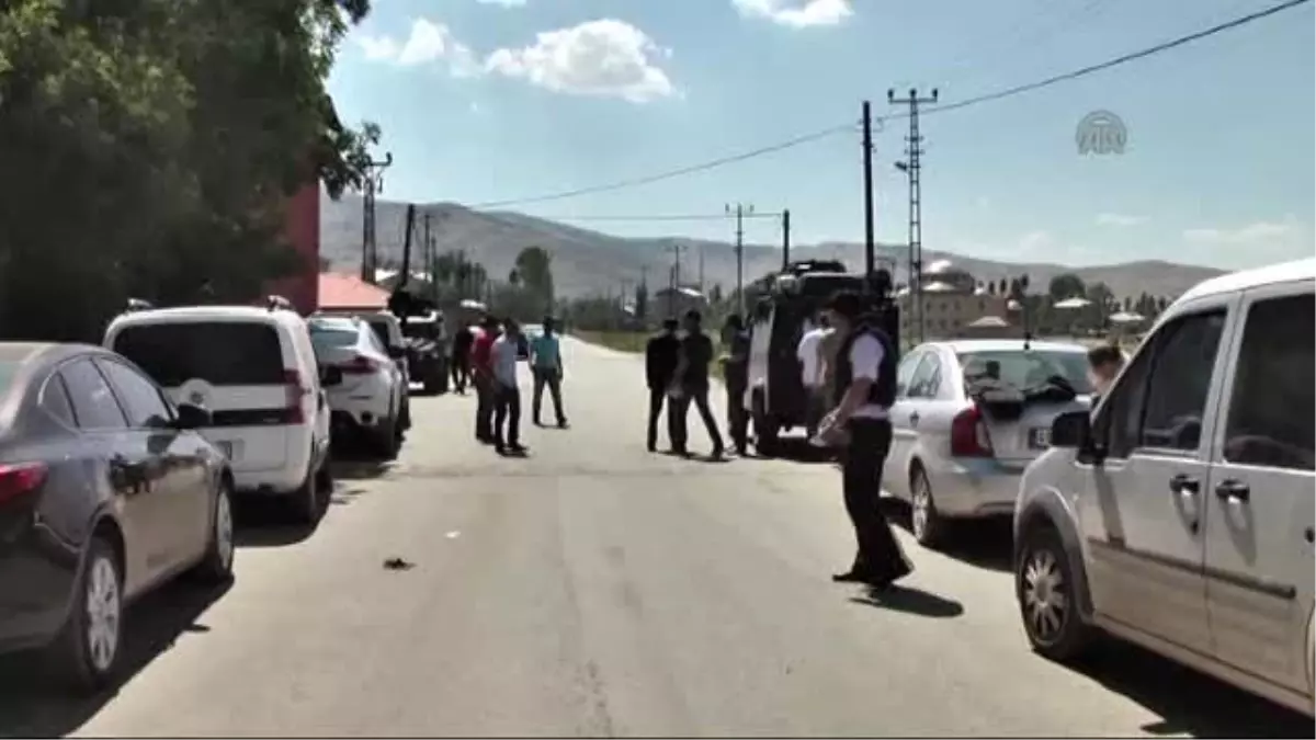 Muş\'ta Silahlı Kavga: 1 Yaralı