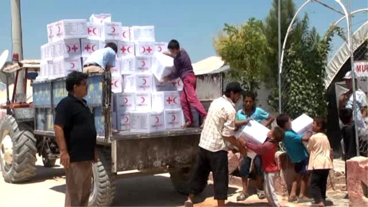 Suriyeli Sığınmacılara Temizlik Seti Dağıtıldı