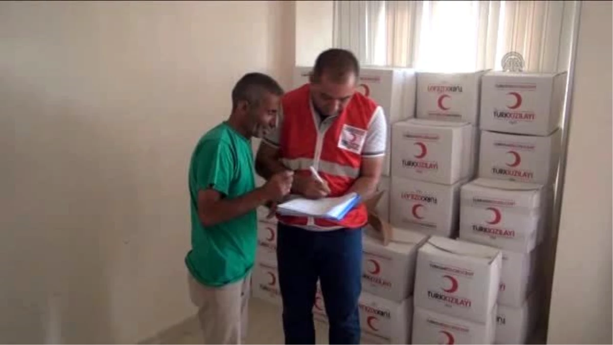 Türk Kızılayından İhtiyaç Sahiplerine Gıda Yardımı