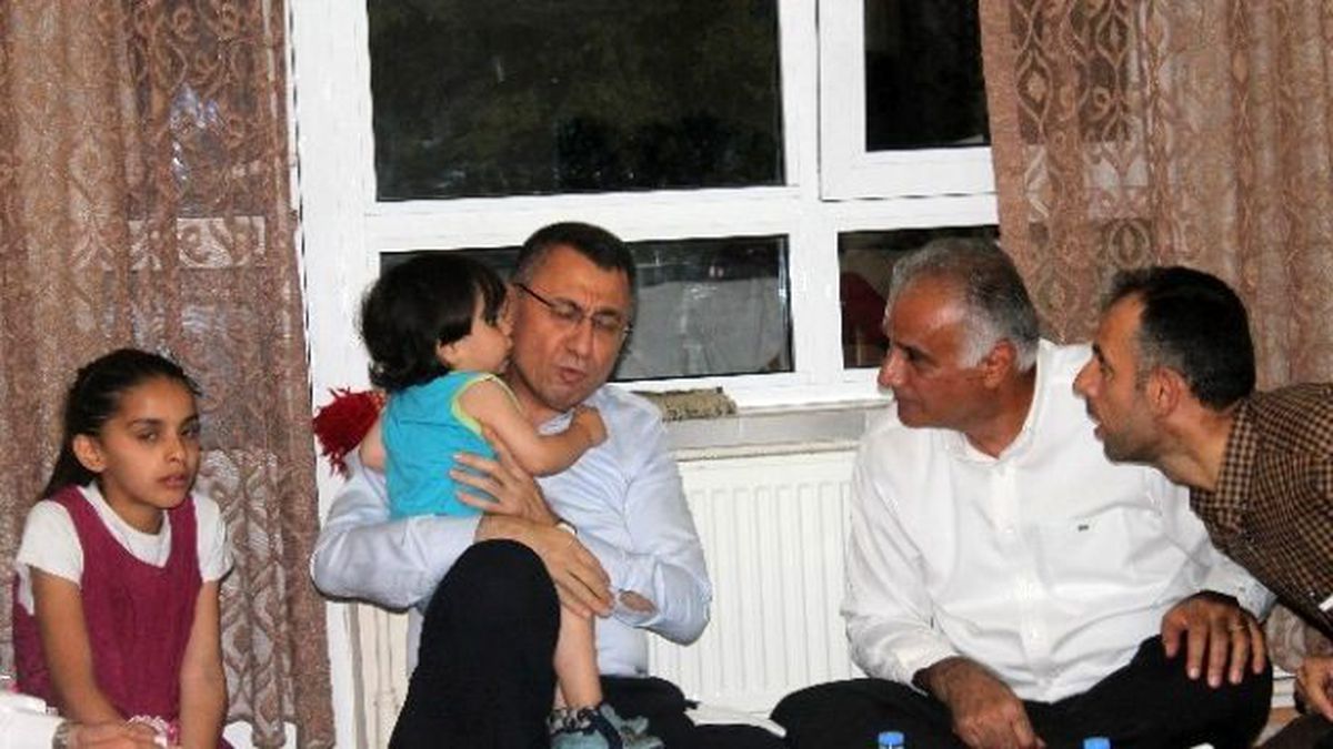 Afad Başkanı Oktay, Türkmen Ailesiyle İftar Yaptı