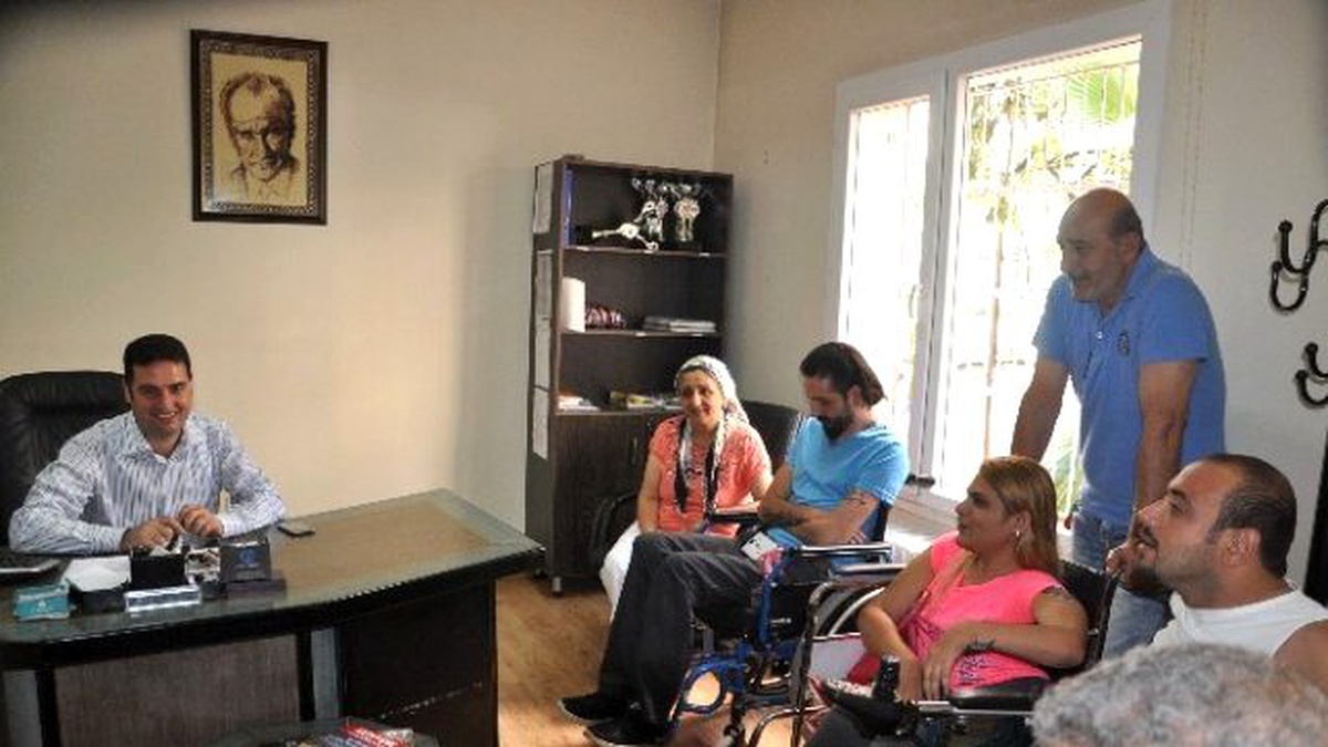Ataşbak\'dan Engelli Sporculara Yüzme Havuzu Kolaylığı