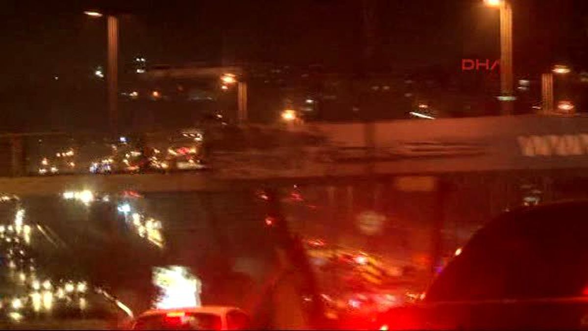 Bayram Trafiği Gece de Sürdü