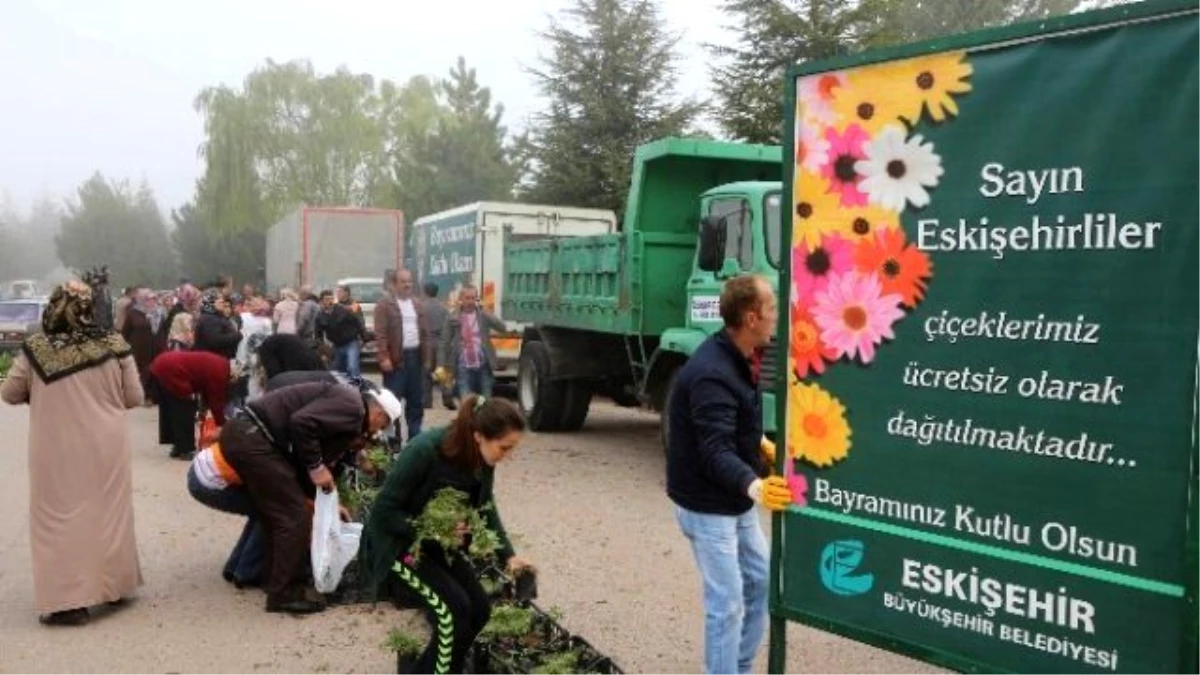 Bayramda Çiçekler Büyükşehir\'den Olacak