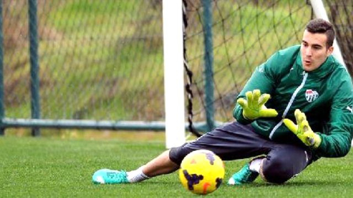 Bursaspor, Harun Tekin\'in Sözleşmesi 2018\'e Uzattı