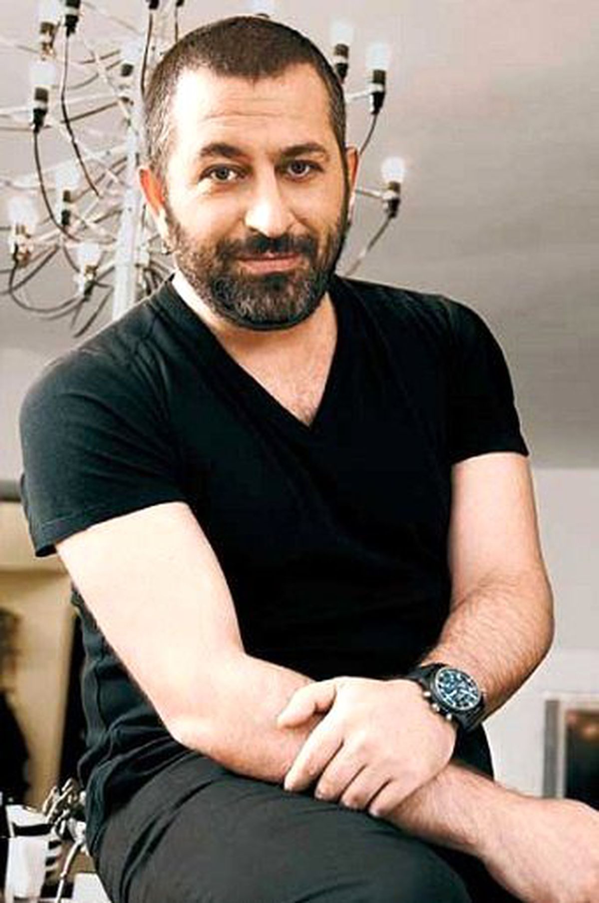 Cem Yılmaz Sahte İcra Takibi Belgesine İtiraz Etti