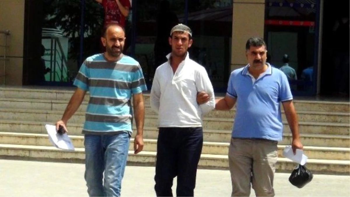 Gaziantep\'te Park Halindeki Kamyoneti Çalan Şüpheli Yakalandı