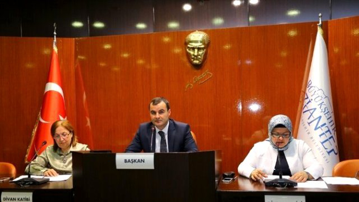 Gaziantep\'te Yeni Bina Yapanlar 10 Adet Ağaç Dikecek