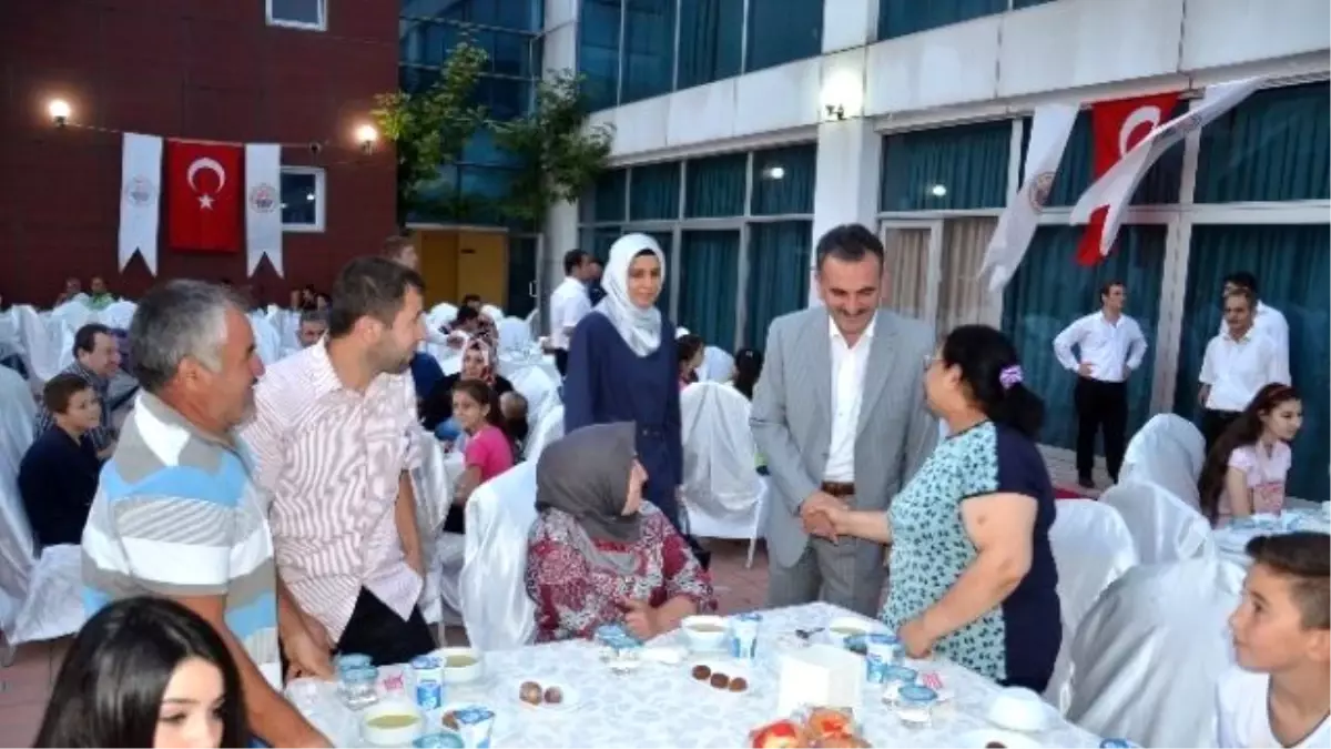 Gemlik Belediyesi İftarda Buluştu