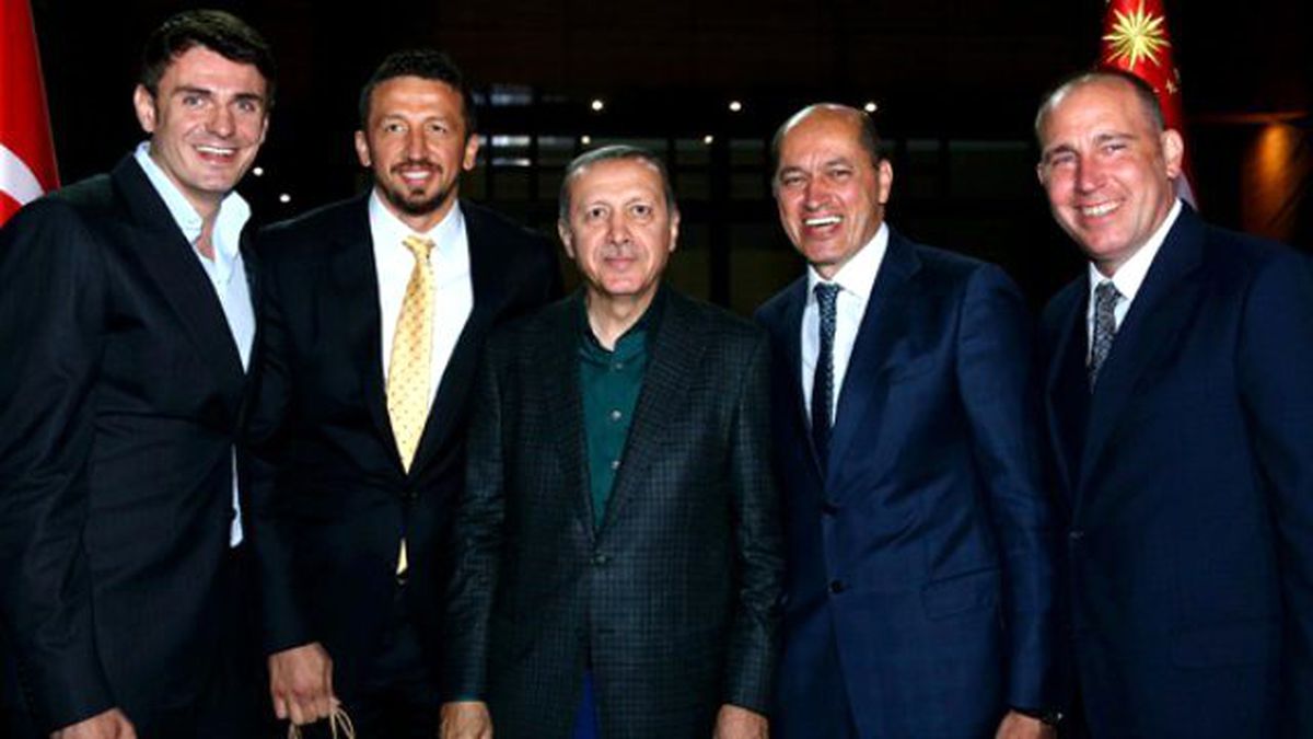 Harun Erdenay'dan Enes'e: Haddini Bil, Cumhurbaşkanı'ndan Özür Dile