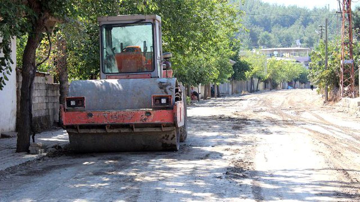 HBB Yolları Onarmaya Devam Ediyor