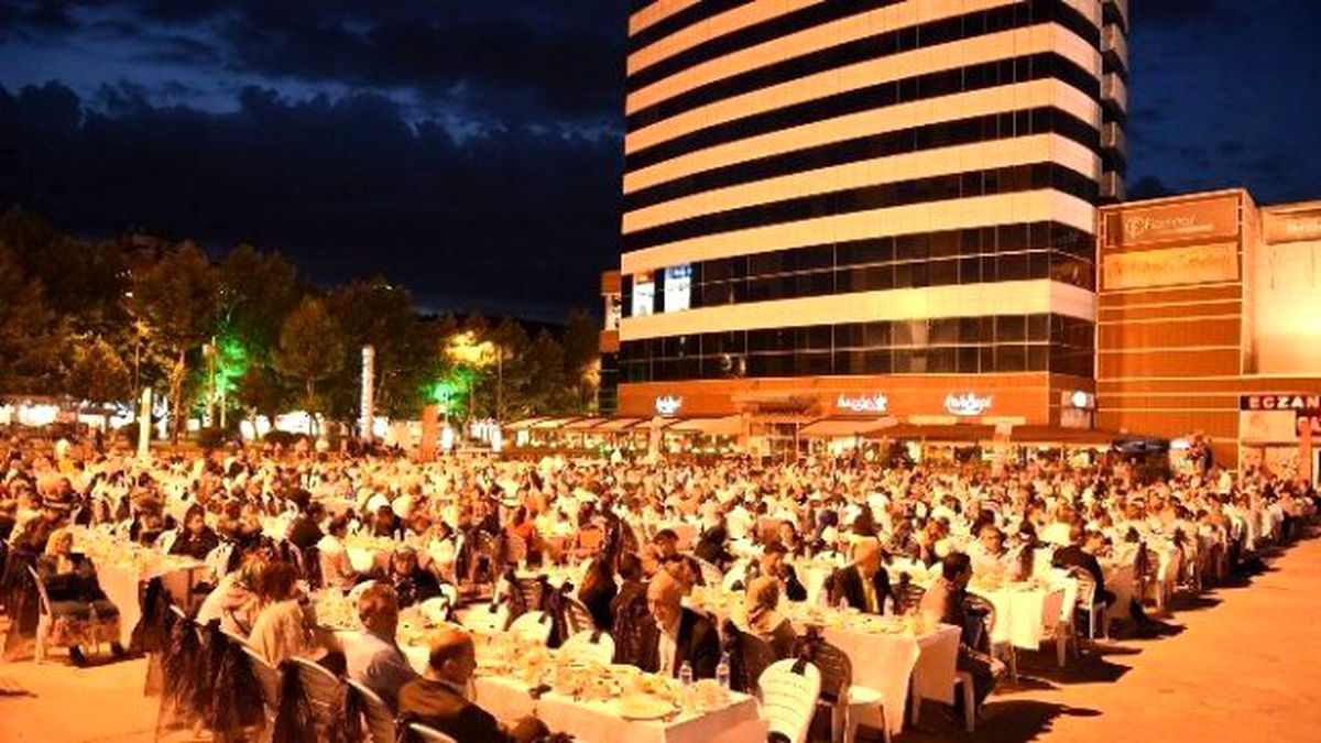 Kastamonu Belediyesi, Personeliyle İftarda Buluştu