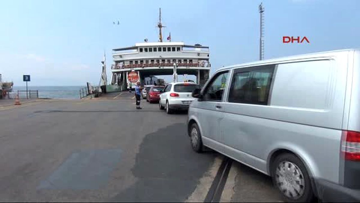 Kocaeli Bayram Trafiğinde İlk Dalga Sabah Yaşandı,