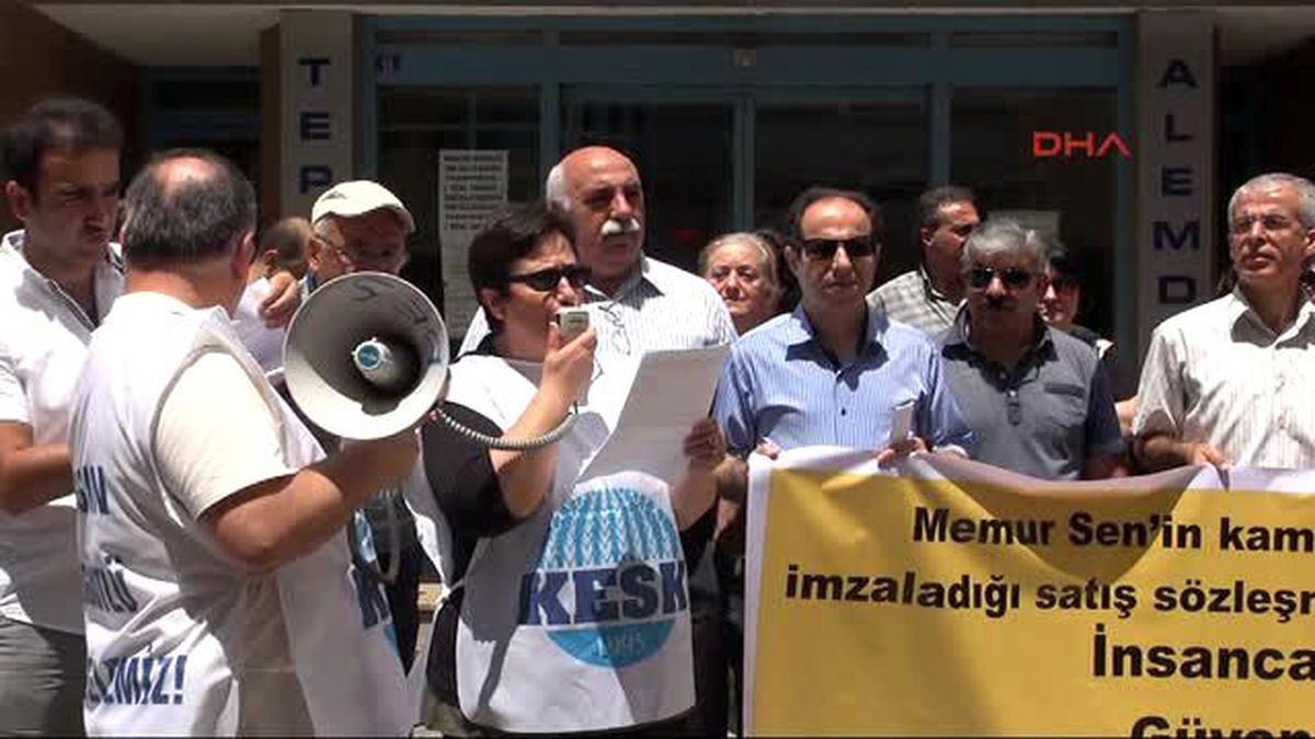 Kocaeli\'de Memurlar Bordro Yaktı