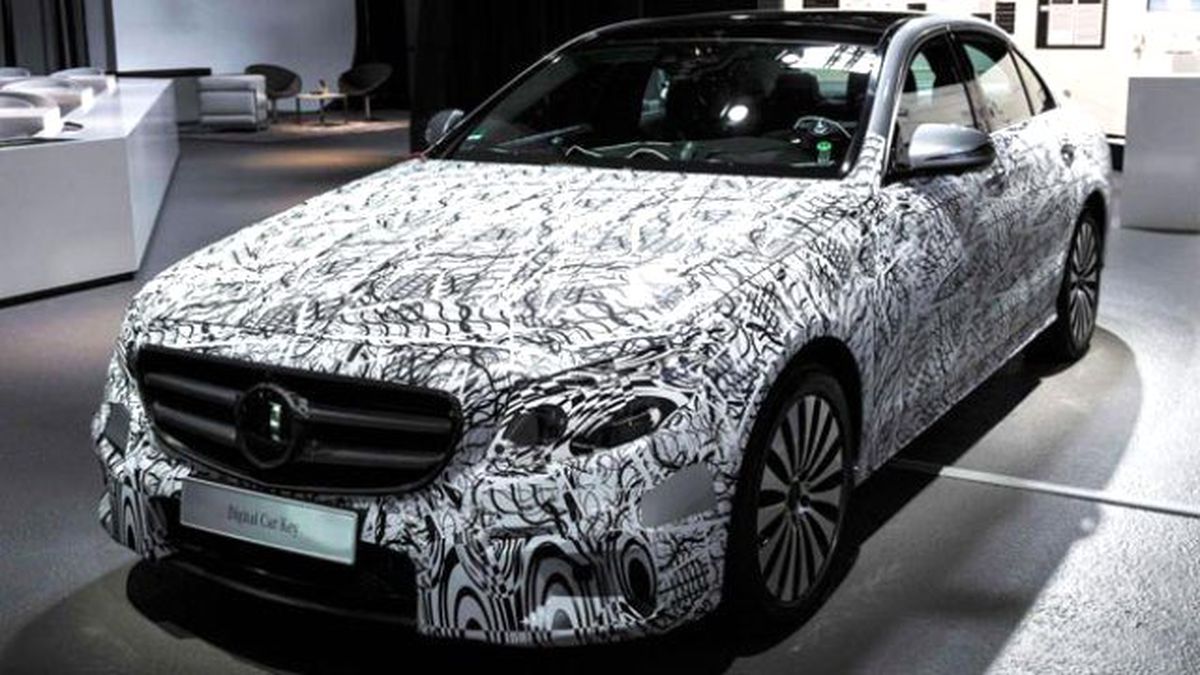 Mercedes Benz Yeni E Serisini Tanıttı