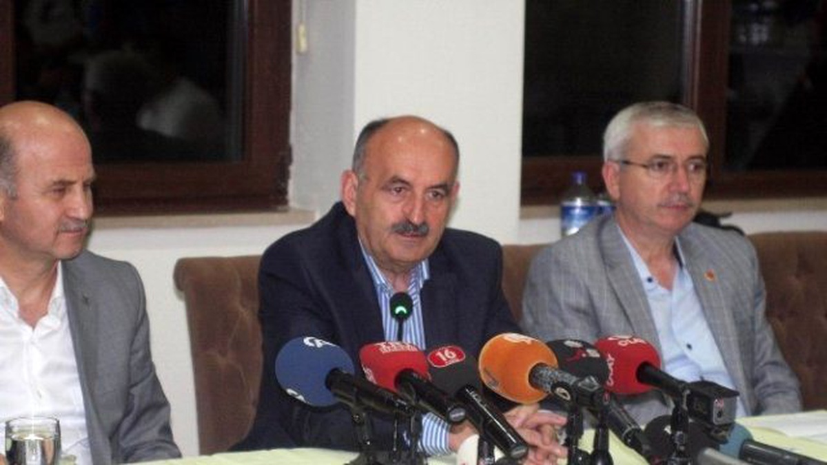Müezzinoğlu Basın Mensuplarıyla Bir Araya Geldi