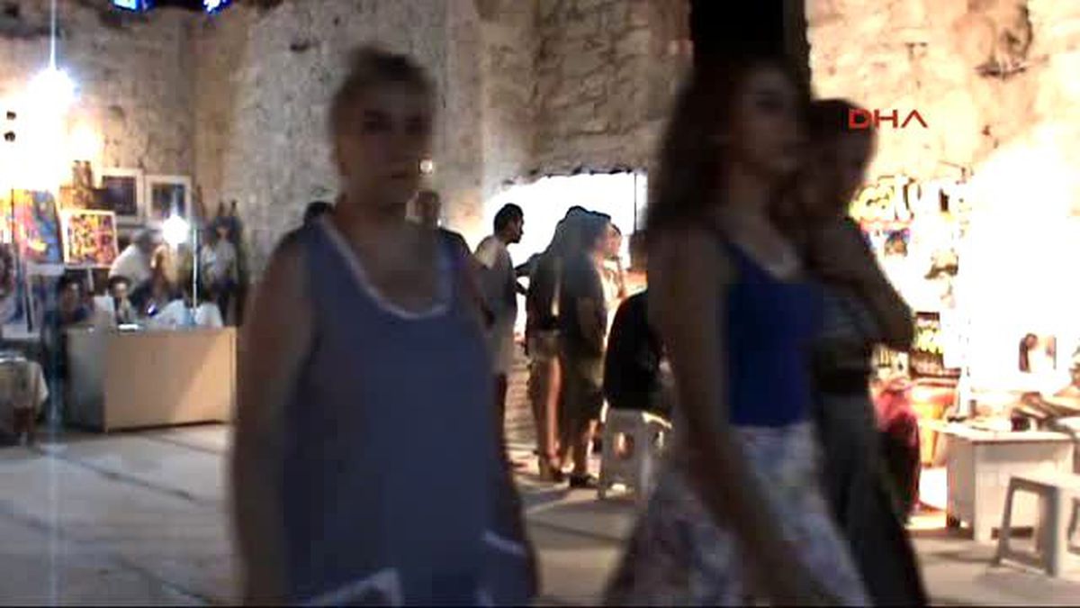 Muğla Kilisede Güldüren Çizgiler