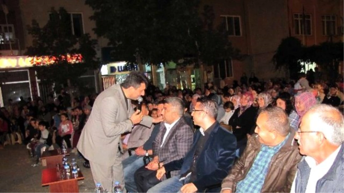 Mustafa Özcan Güneşdoğdu Hisarcık\'ta İlahi Konseri Verdi