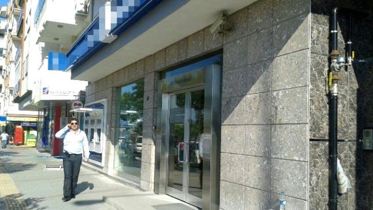 Pompalı Tüfekle Banka Soydular