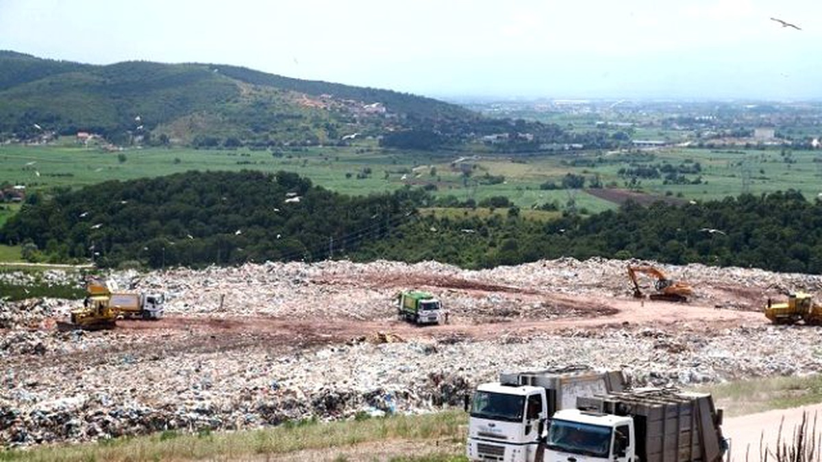 Sakarya\'da Katı Atıklar Güvenle Depolanıyor