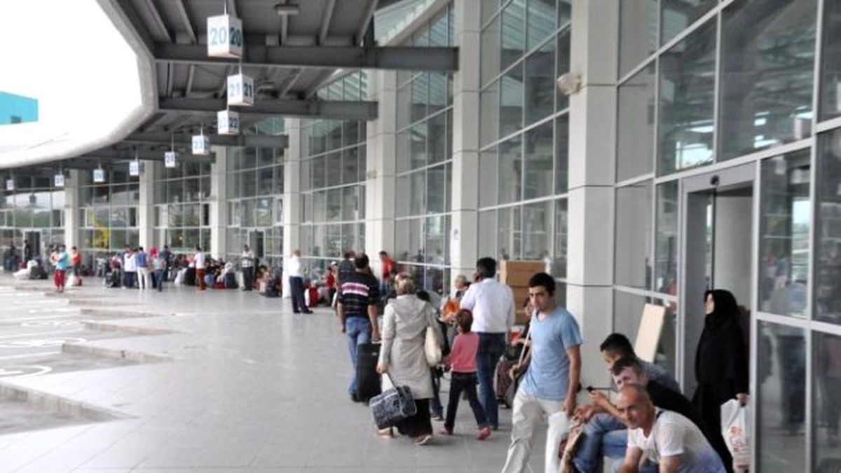 Sakarya Şehirlerarası Terminalinde Bayram Yoğunluğu Başladı