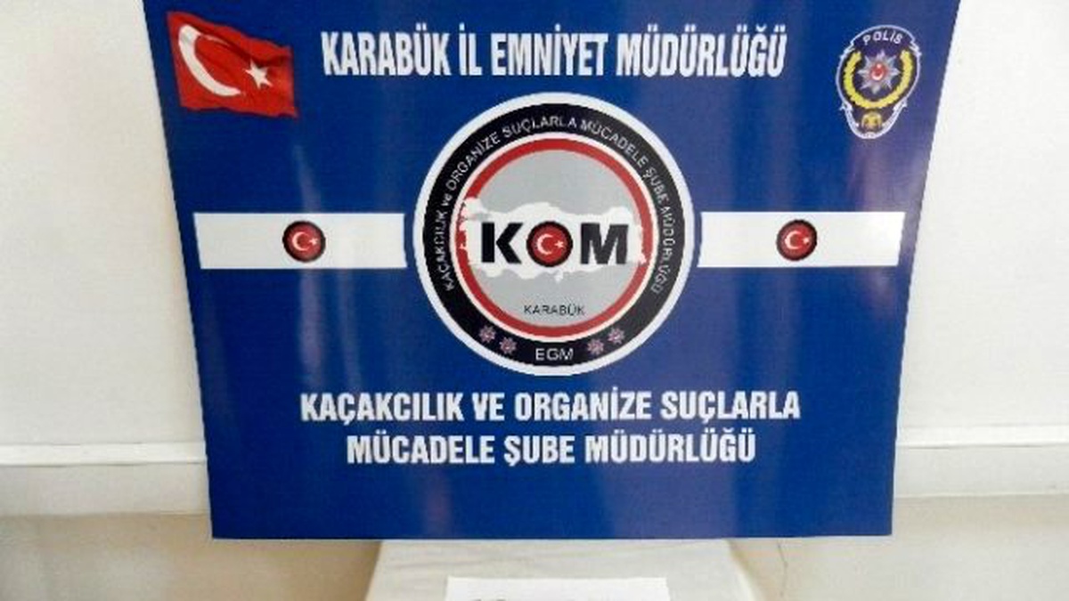Sigara Jelatinine Sarılı Bonzai Ele Geçirildi