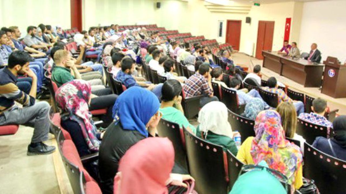 Suriyeli Öğrencilere Burs İmkanı