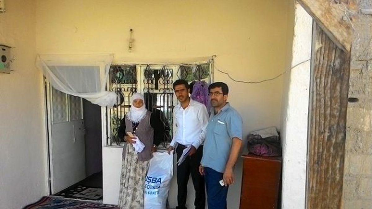 Tuşba Belediyesi\'nden Gıda Yardımı