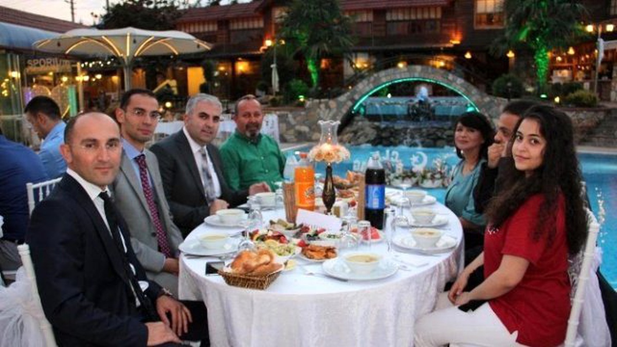 Uedaş Yalova Müdürlüğü Personeli İftarda Biraraya Geldi