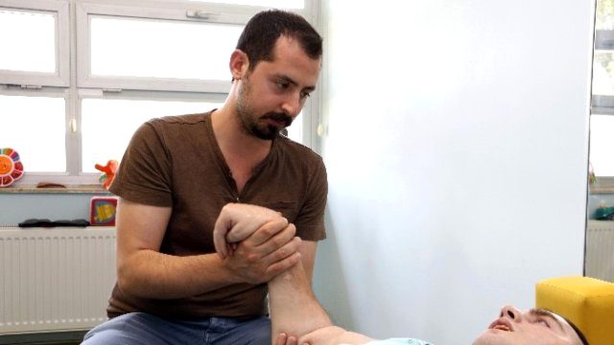 Umut\'un Fizik Tedavide İlk Gün Heyecanı