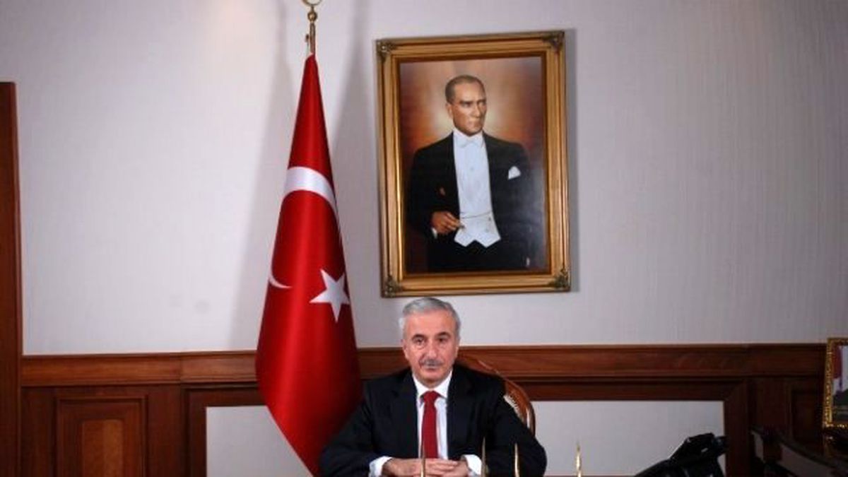 Vali Kamçı\'dan Bayram Mesajı