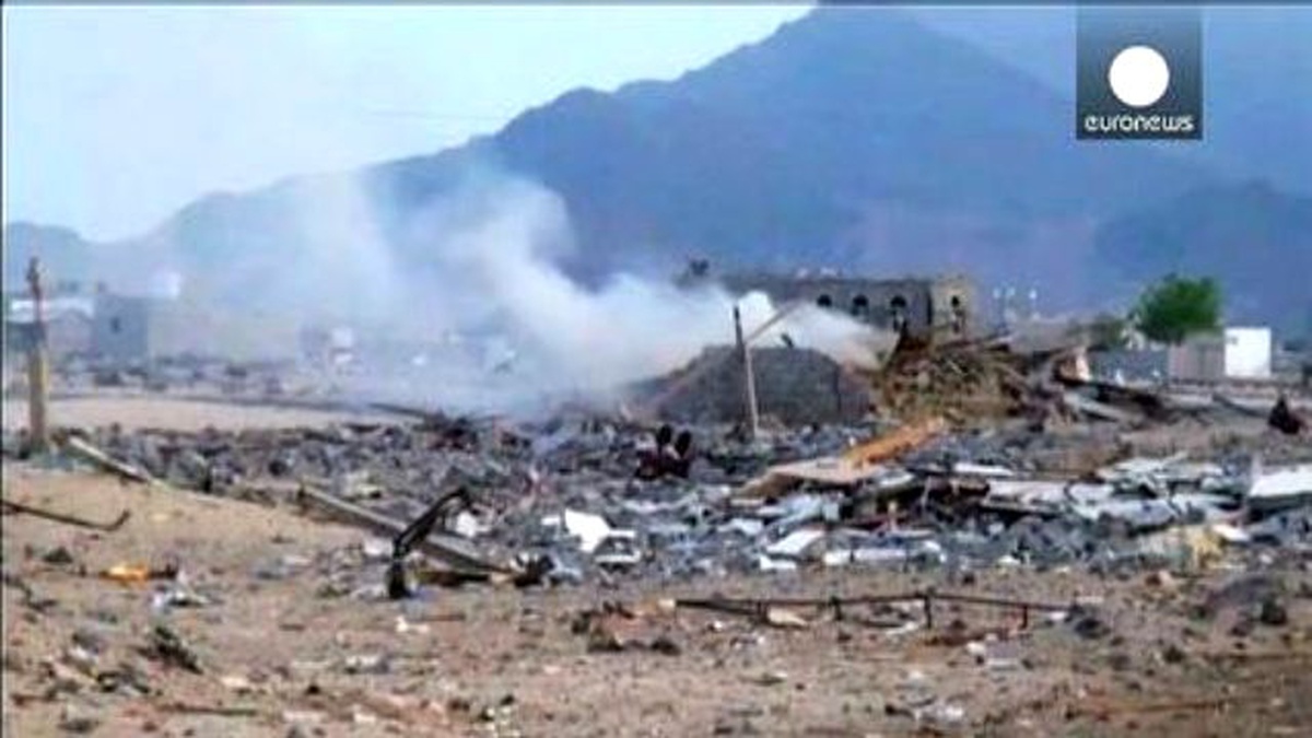 Yemen\'de Aden Havaalanı Koalisyon Güçlerinin Eline Geçti