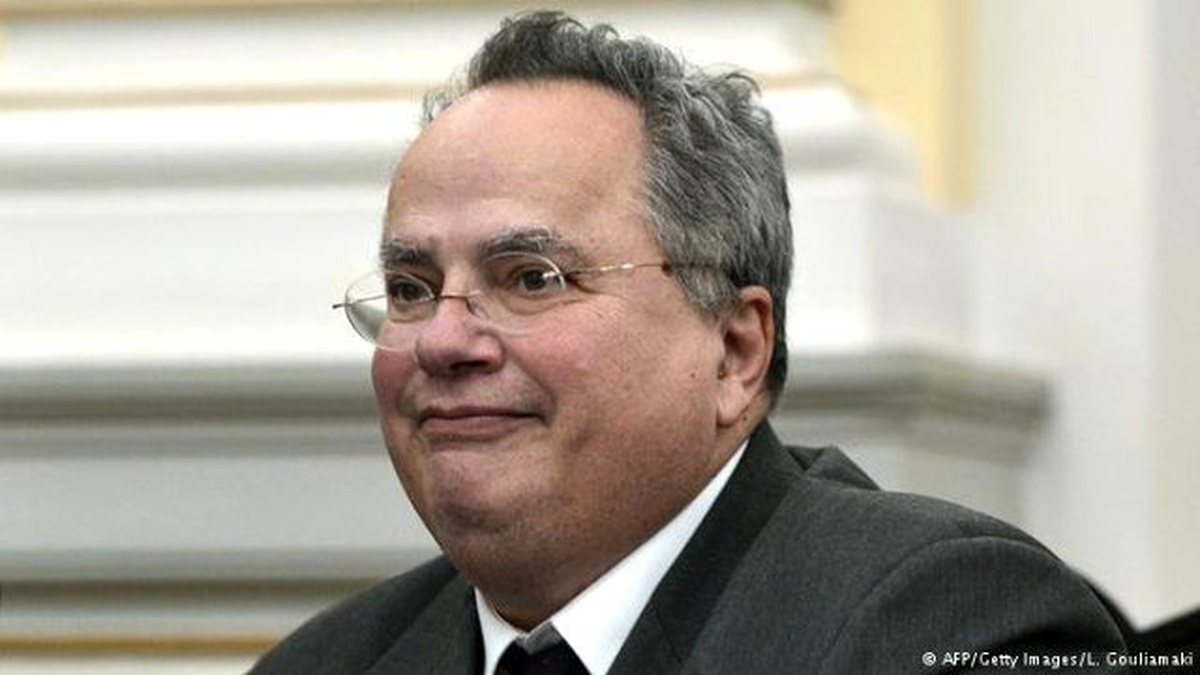 Yunanistan Dışişleri Bakanı Kotzias Arnavutluk\'ta