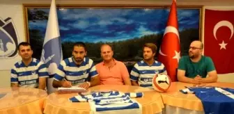 Yunusemre Belediyespor 3 Futbolcu ile Sözleşme İmzaladı