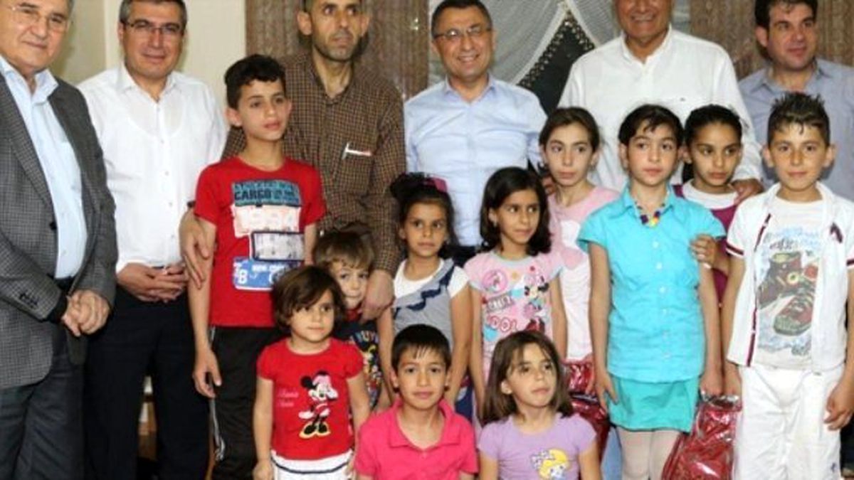 Afad Başkanı Oktay, Türkmen Aileyle İftar Yaptı
