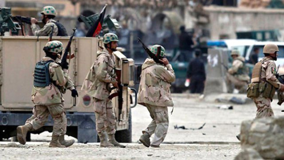 Afganistan\'da Taliban Saldırısı: 6 Ölü, 17 Yaralı