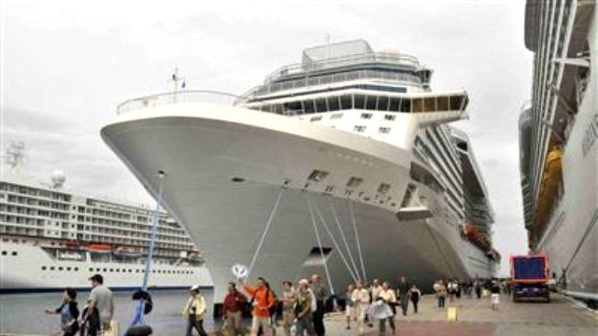 Alanya\'da Kruvaziyer Turizmi