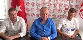 Antalyaspor, Dejan Lazarevic ile Sözleşme İmzaladı