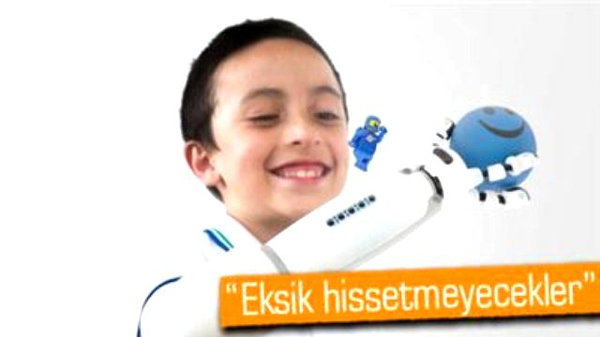 Çocuklar Lego Kol ile Hayata Tutunacak