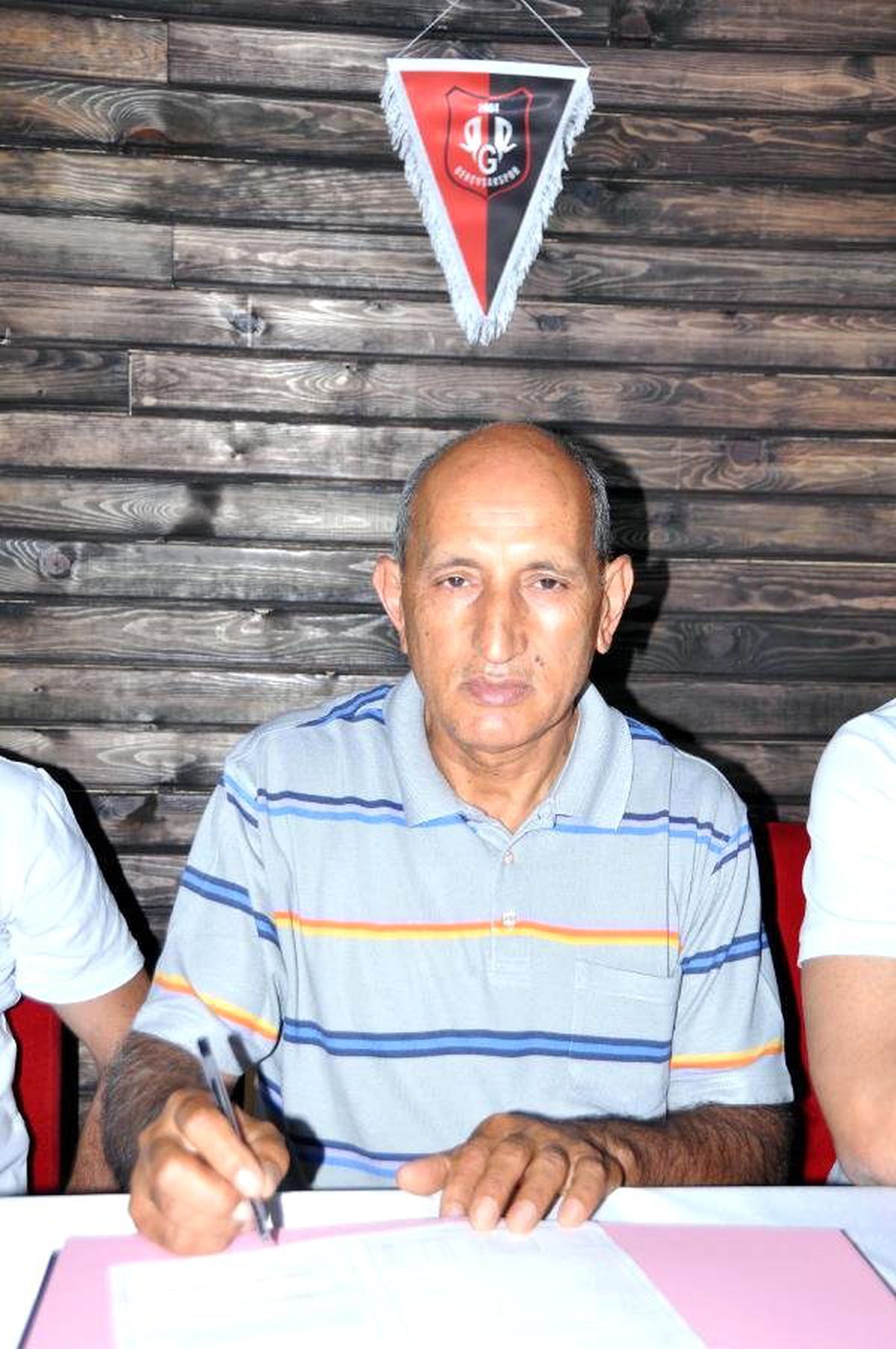 Genç Uşakspor Şahin\'e Emanet