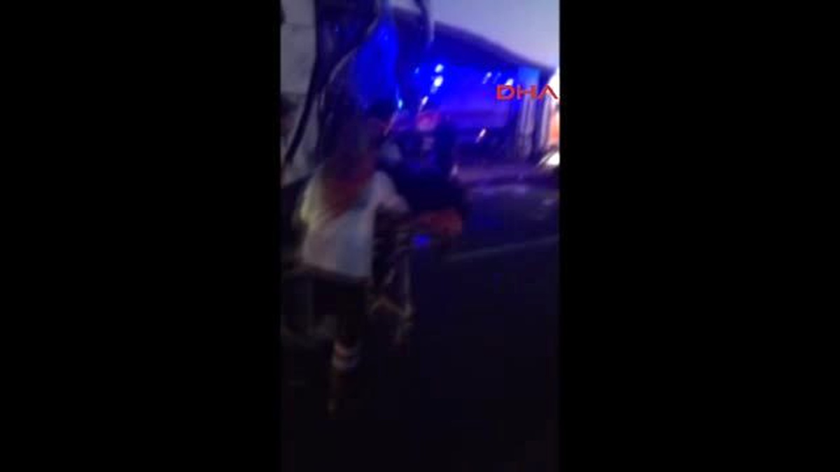 Kayseri?de Yolcu Otobüsü Römorka Çarptı: 1 Ölü, 4 Yaralı