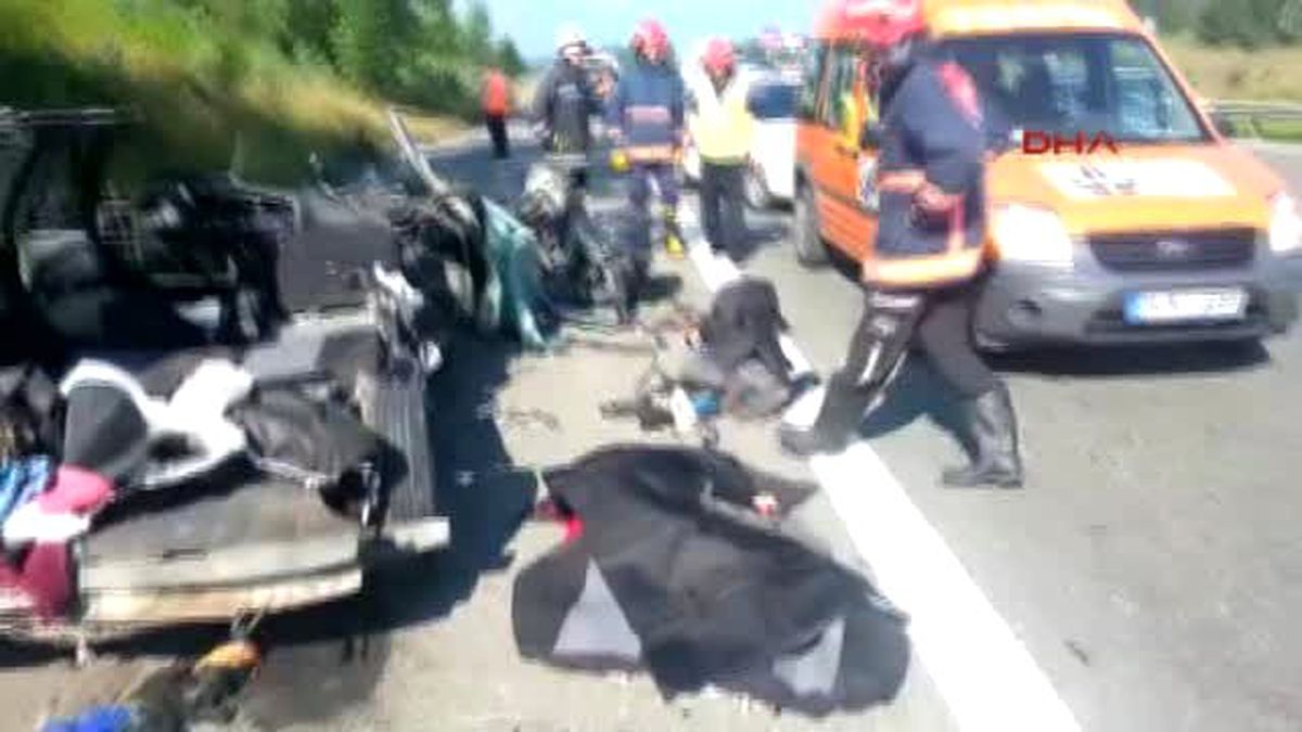 Sakarya? da Kaza; 3 Ölü, 3 Yaralı